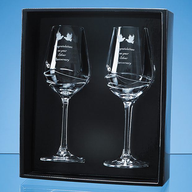 Personalised Engraved Diamante Pair of Wine Glasses (Modena) Scotland UK Custom Customised Gift Gifts Scottish